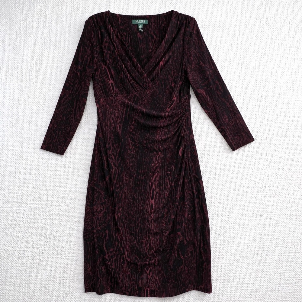 Lauren Ralph Lauren Burgundy Black Abstract Ruched V-Neck Sheath Dress 8‎